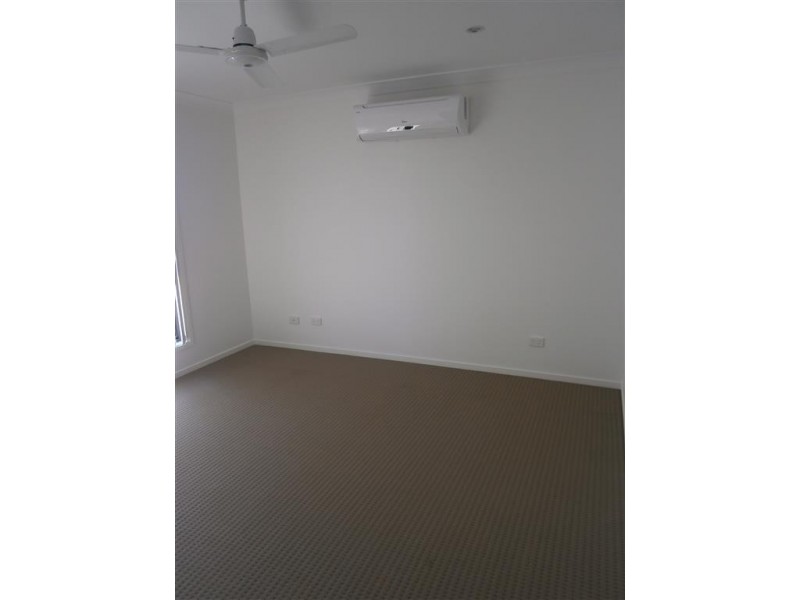 1 Laver Place, Gracemere QLD 4702
