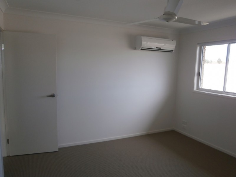 1 Keirin Crt, Gracemere QLD 4702