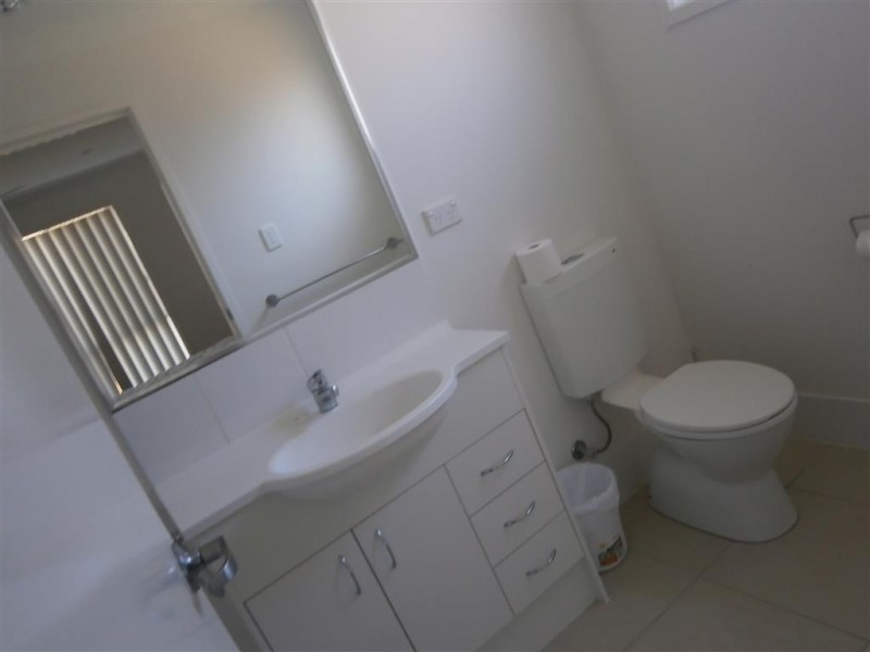 6 Rosebrook Place, Gracemere QLD 4702