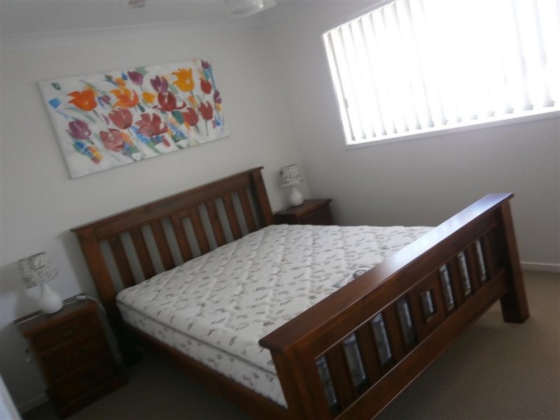 6 Rosebrook Place, Gracemere QLD 4702