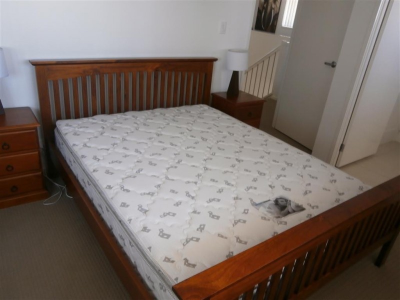 6 Rosebrook Place, Gracemere QLD 4702