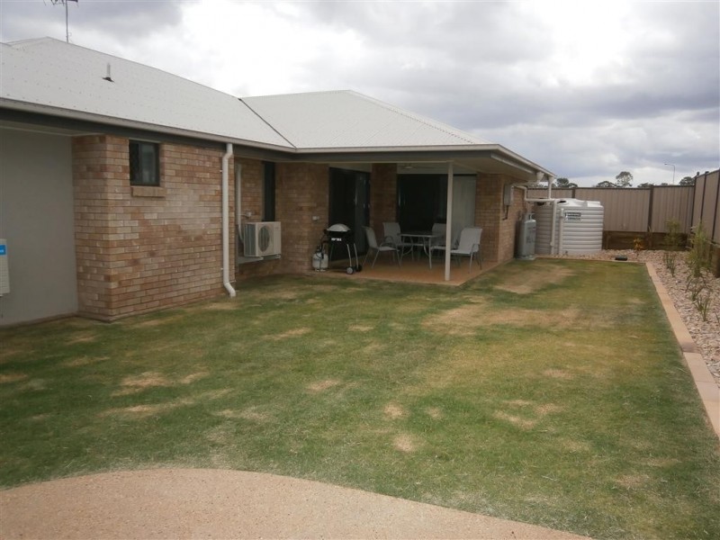 9 Keirin Court, Gracemere QLD 4702