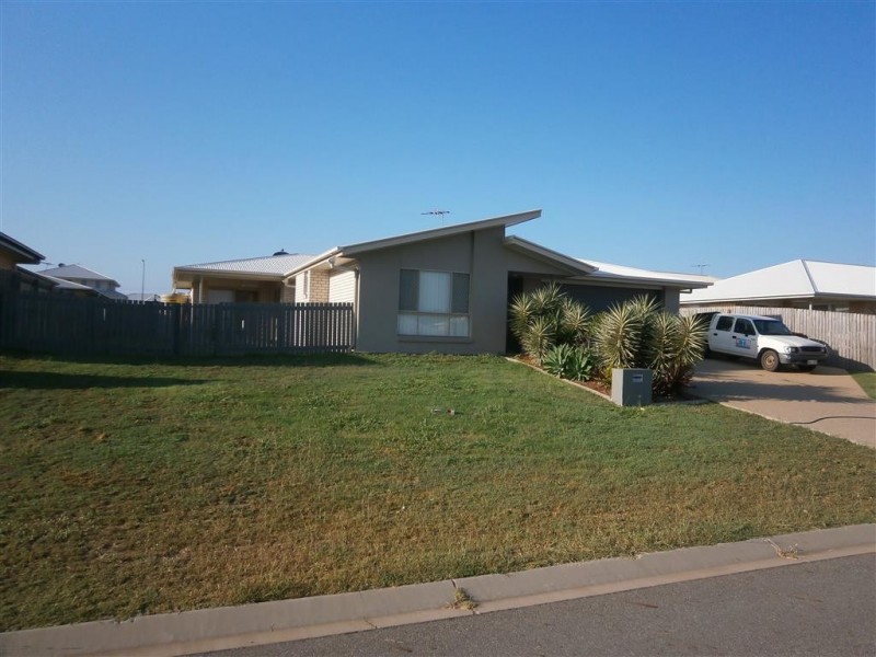 27 TAWARRA Crescent, Gracemere QLD 4702
