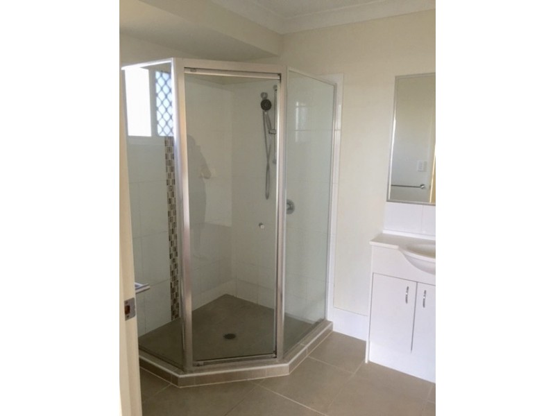 42 Koolamarra Drive, Gracemere QLD 4702