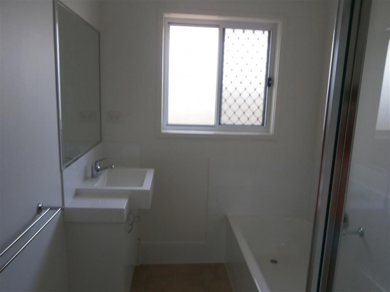 13 Laver Place, Gracemere QLD 4702