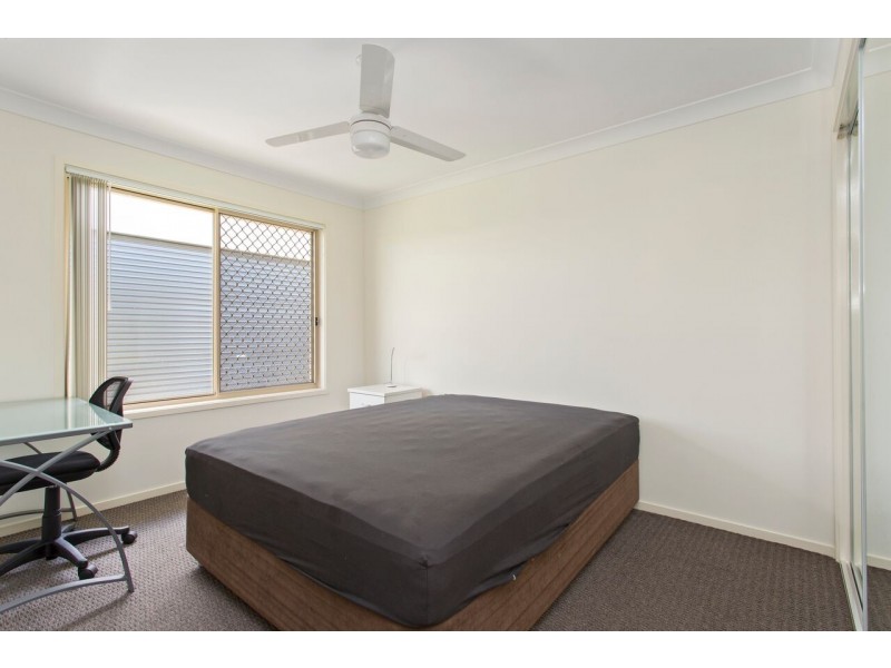 27 Tawarra Crescent, Gracemere QLD 4702