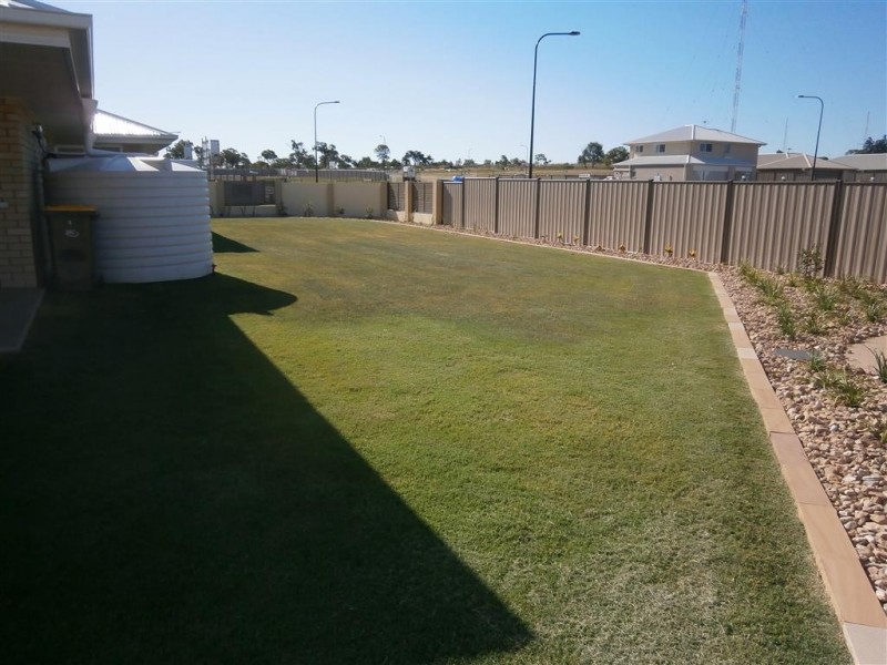 1 Premier Court, Gracemere QLD 4702