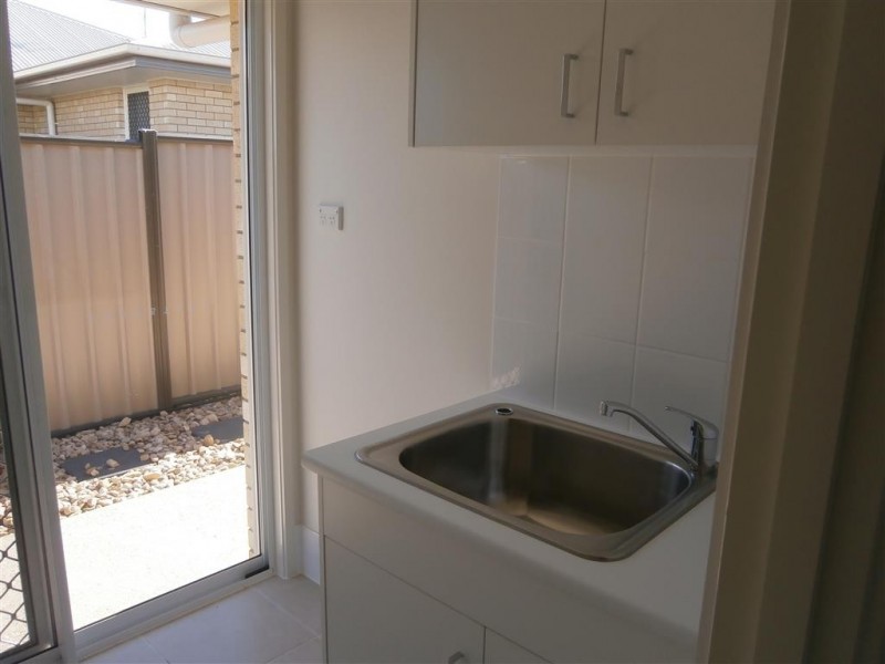 1 Premier Court, Gracemere QLD 4702