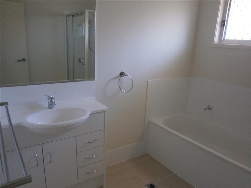 1 Premier Court, Gracemere QLD 4702