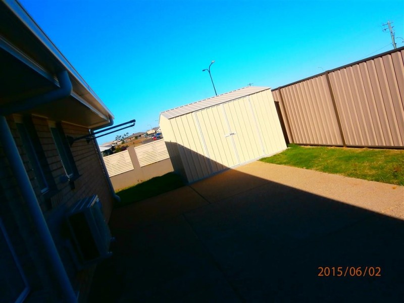 5 Rosebrook Place, Gracemere QLD 4702