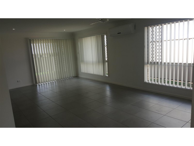 6 Laver Place, Gracemere QLD 4702