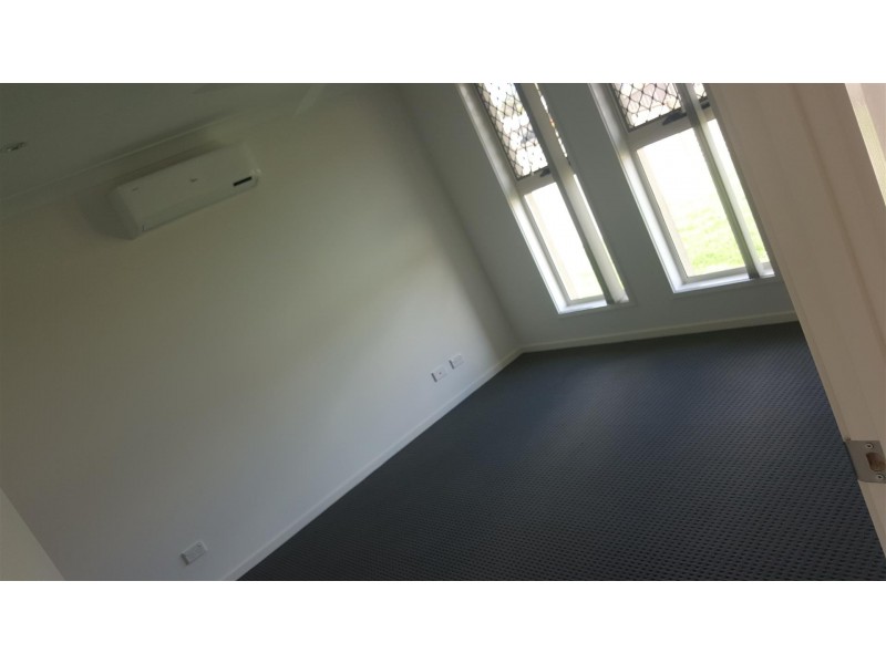 6 Laver Place, Gracemere QLD 4702