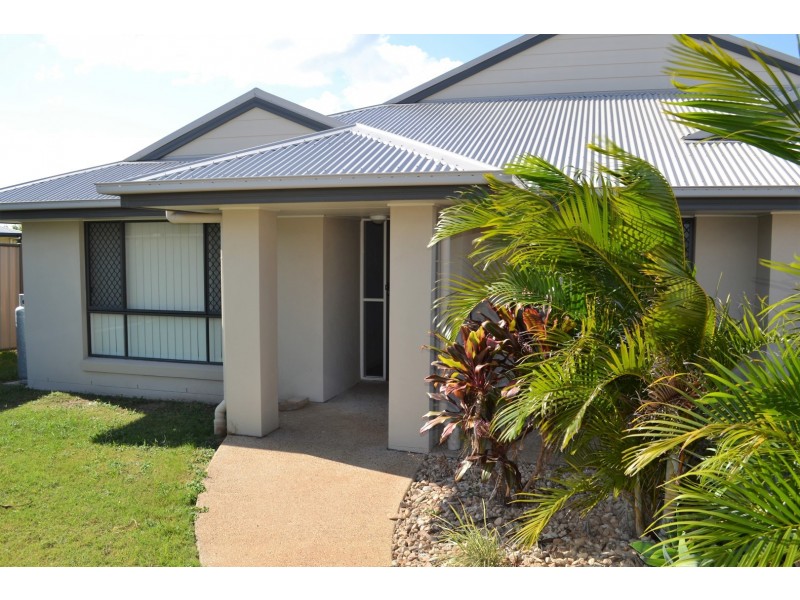 12 Rosebrook Place, Gracemere QLD 4702