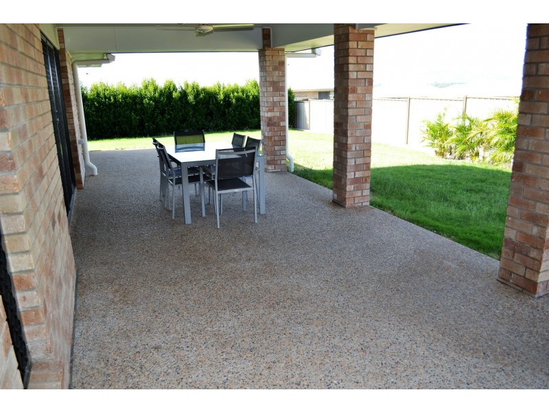 12 Rosebrook Place, Gracemere QLD 4702