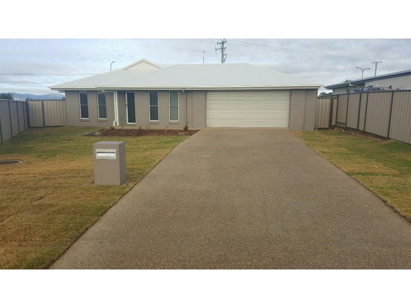 35 Belltrees Place, Gracemere QLD 4702