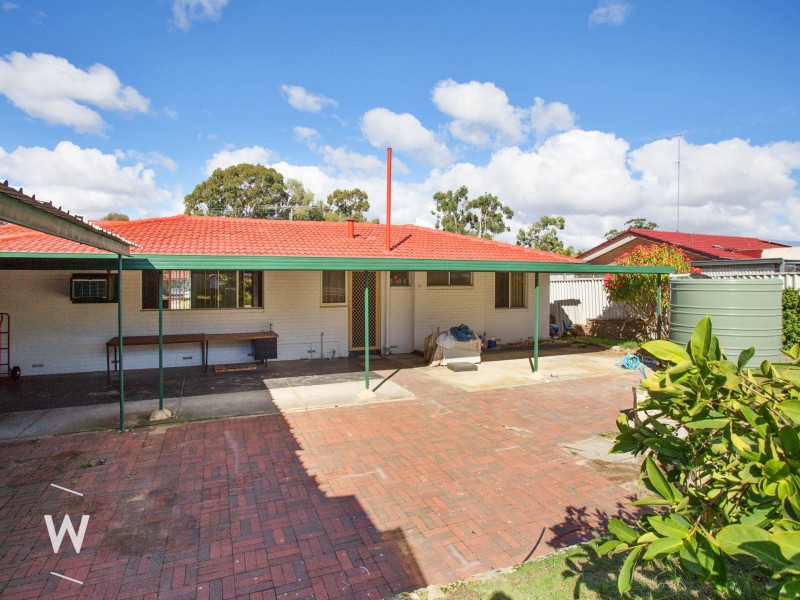 43 Nanovich Avenue, Girrawheen WA 6064