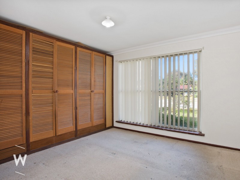 43 Nanovich Avenue, Girrawheen WA 6064