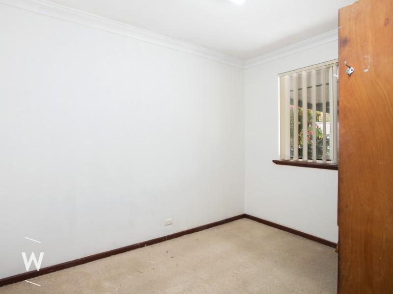 43 Nanovich Avenue, Girrawheen WA 6064