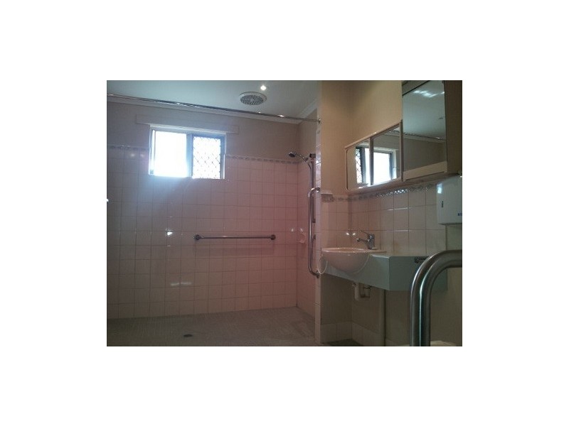 3 Robins Rd, Kalamunda WA 6076