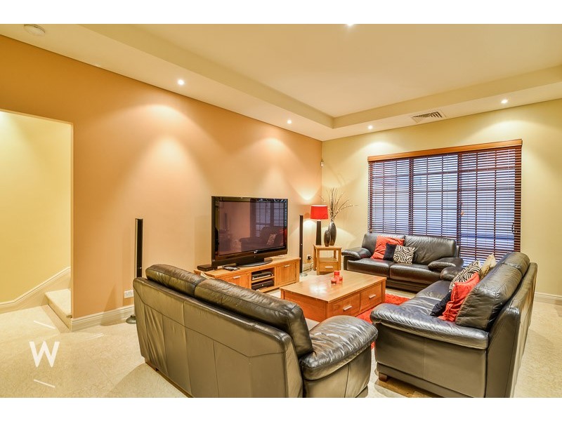 8B Onslow Street, South Perth WA 6151