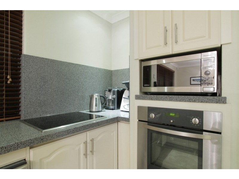 4 Calder Way, Atwell WA 6164