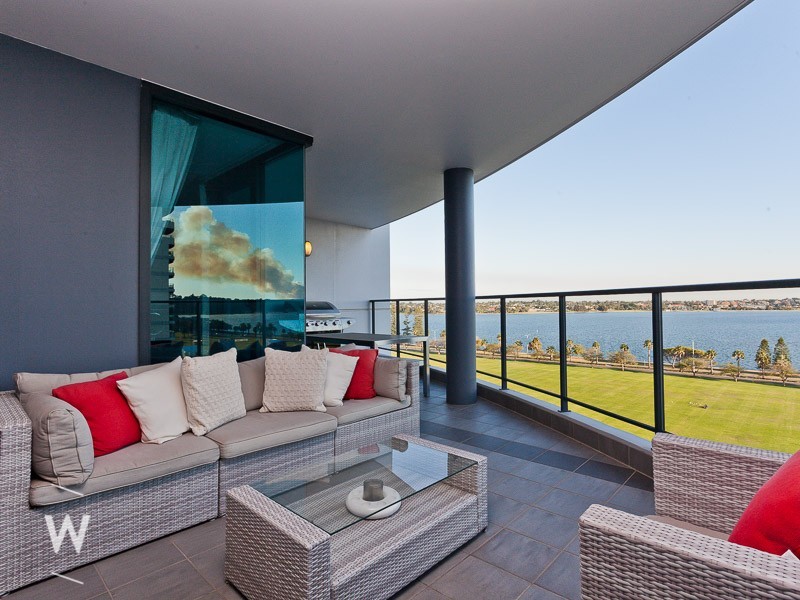 31/98 Terrace Road, East Perth WA 6004