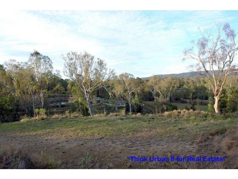 4 Kintyre Street, Brookfield QLD 4069