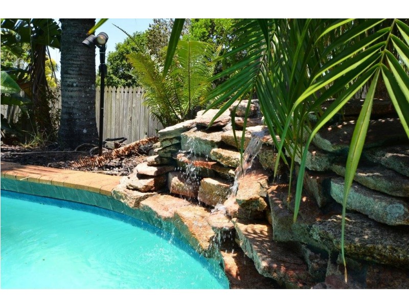 20 Allspice Street, Bellbowrie QLD 4070