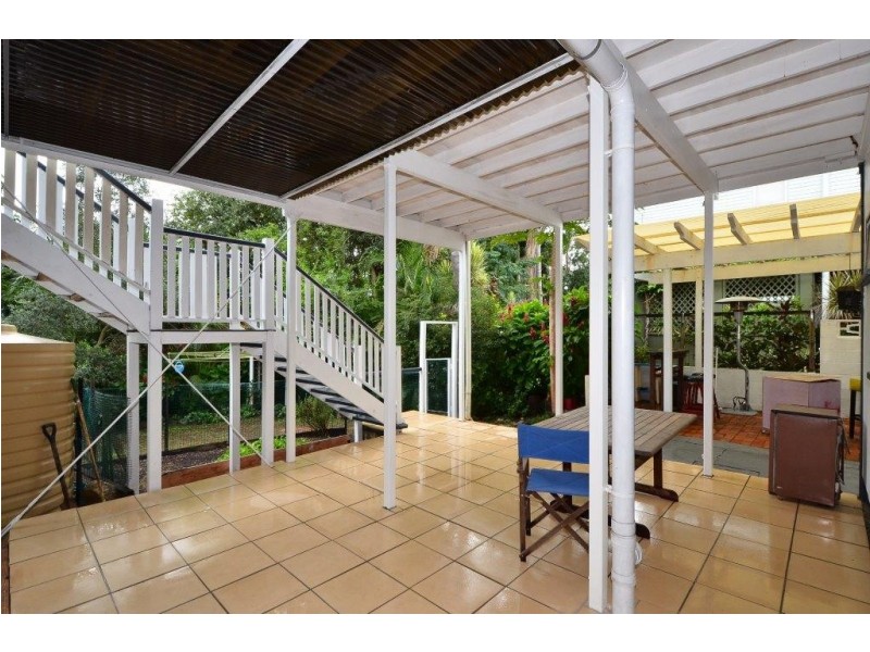 105 Jerrang Street, Indooroopilly QLD 4068