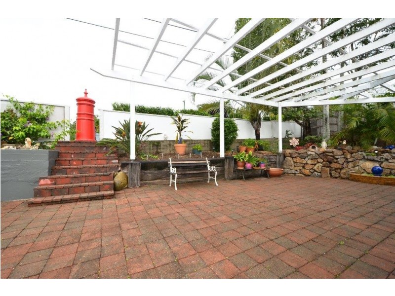 105 Jerrang Street, Indooroopilly QLD 4068