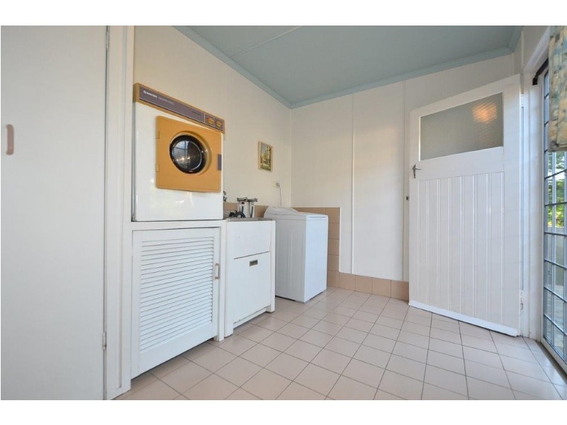 101 Jerrang Street, Indooroopilly QLD 4068