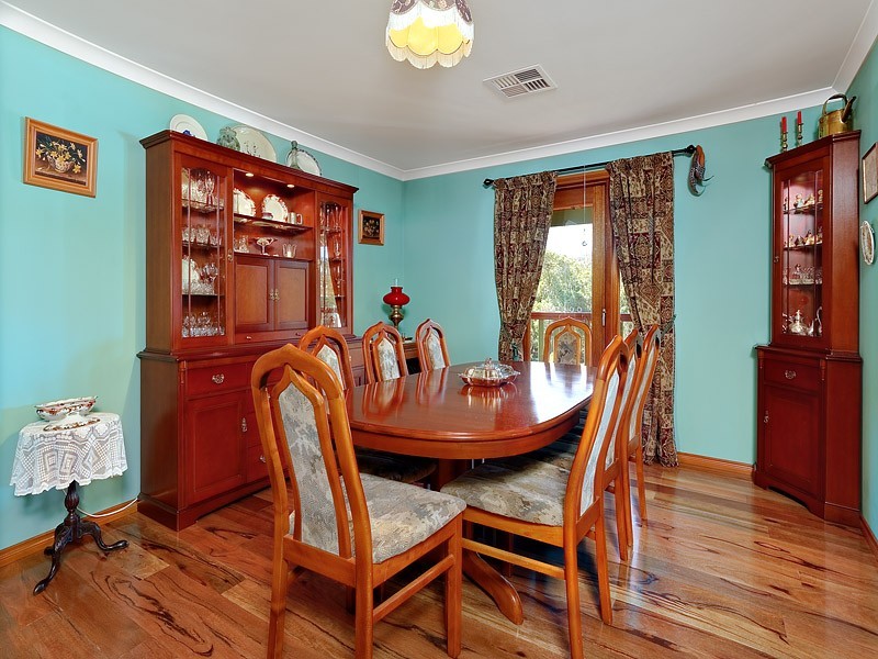 108 Urch Road, Roleystone WA 6111