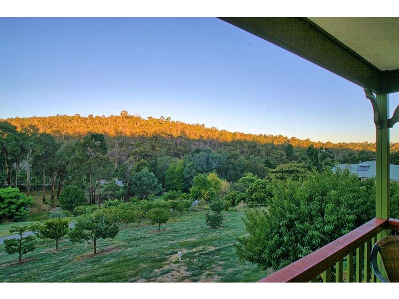 108 Urch Road, Roleystone WA 6111