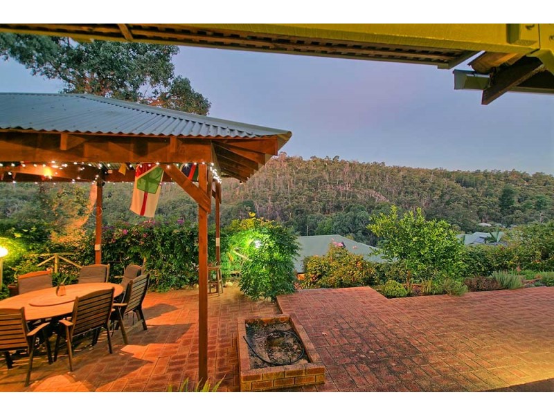 108 Urch Road, Roleystone WA 6111