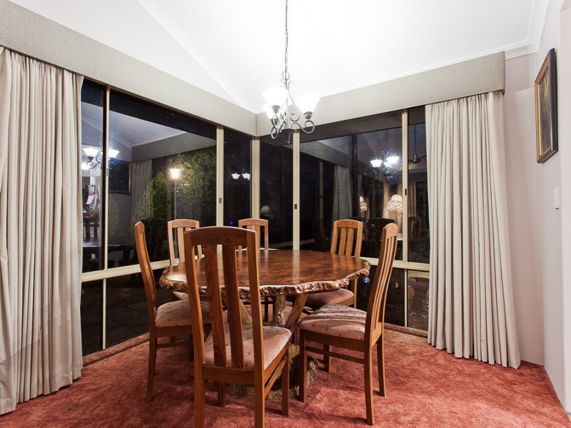 30 Rushton Terrace, Mount Nasura WA 6112