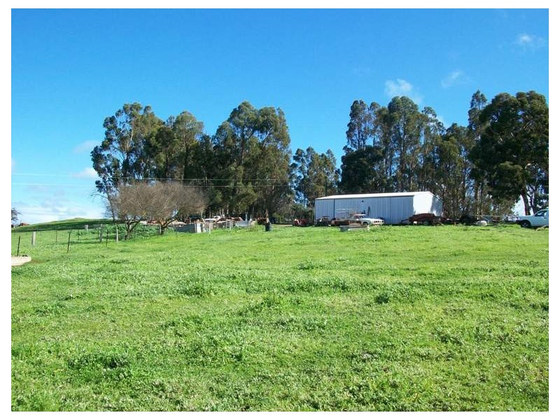 6128 Doust Street, Boyup Brook WA 6244