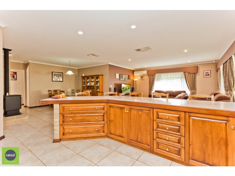 23 Southacre Drive, Canning Vale WA 6155