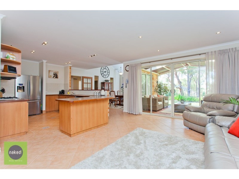 2 O’Neill Place, Bedfordale WA 6112