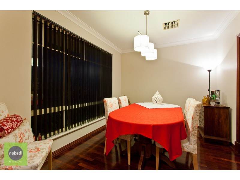 31 Blackwood Drive, Mount Nasura WA 6112