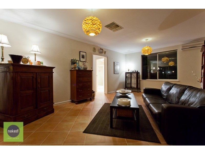 31 Blackwood Drive, Mount Nasura WA 6112