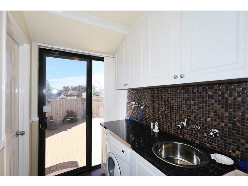 1 Nyjong Street, Kenwick WA 6107