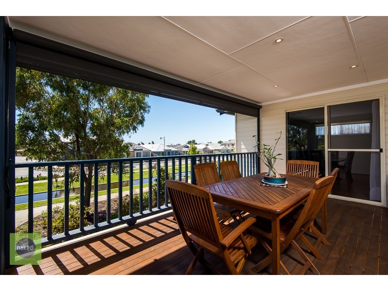 18 Trinity Close, Canning Vale WA 6155