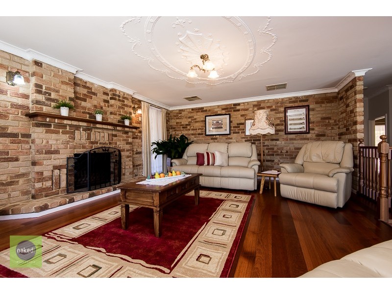 12 Rushton Terrace, Mount Nasura WA 6112