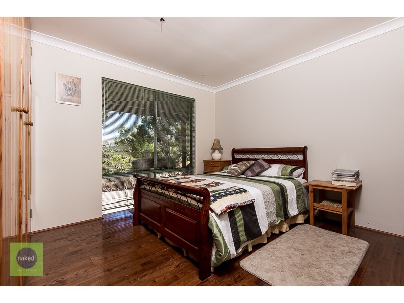 27 Wallangarra Drive, Bedfordale WA 6112