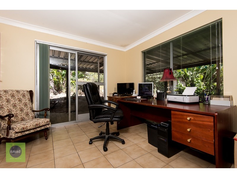 27 Wallangarra Drive, Bedfordale WA 6112