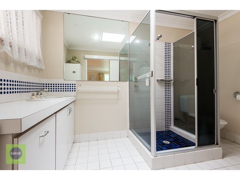 27 Wallangarra Drive, Bedfordale WA 6112