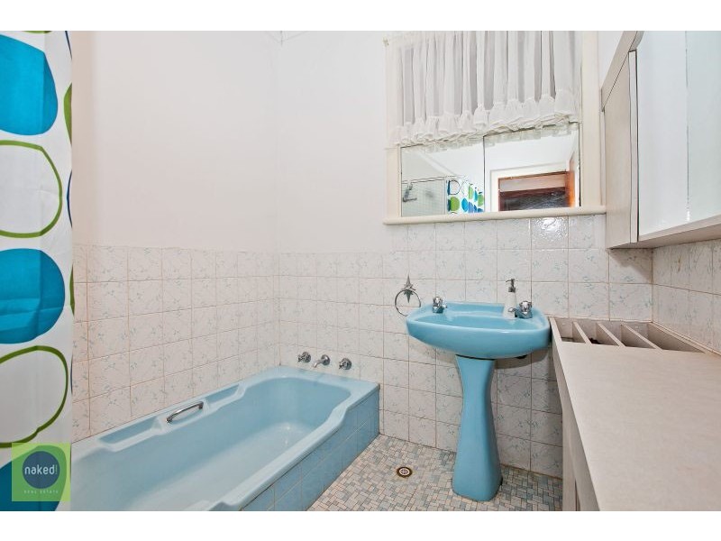 3186 Albany Highway, Mount Nasura WA 6112