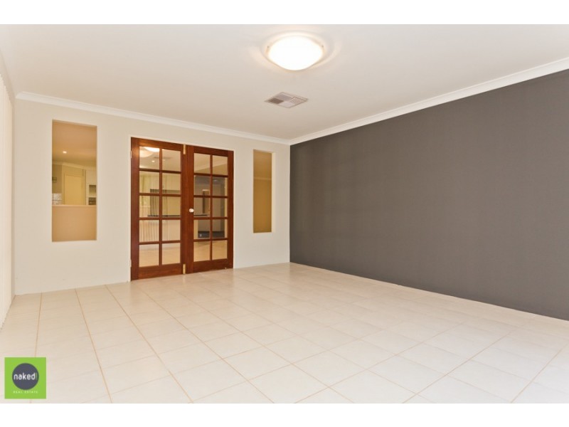 85 Holden Road, Roleystone WA 6111