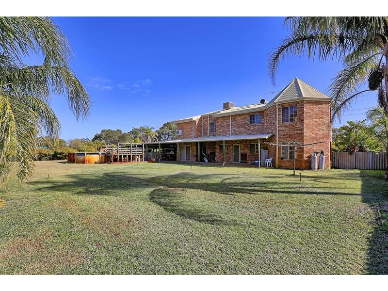 90 Mustang Road, Champion Lakes WA 6111