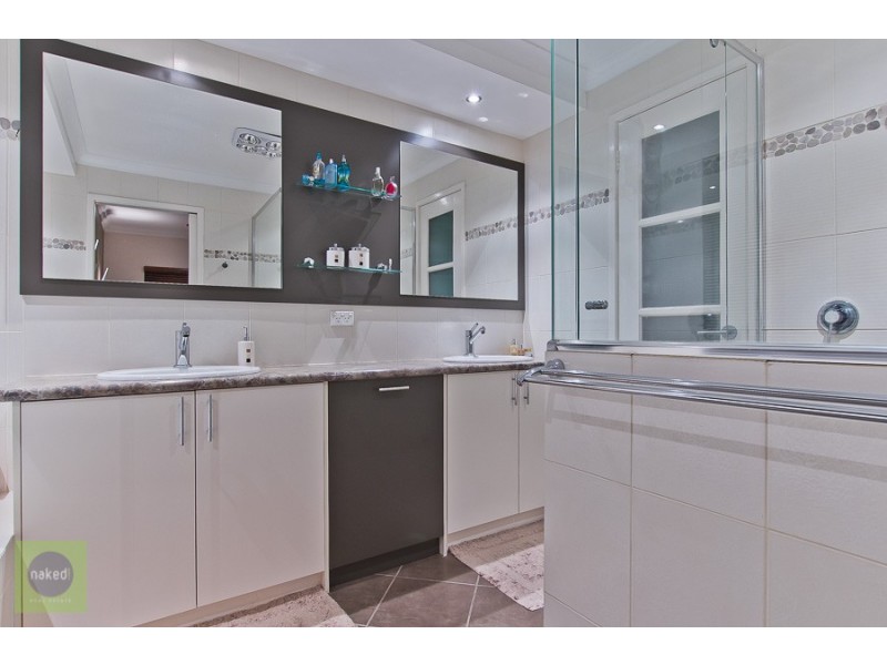 35 Angorra Road, Mount Nasura WA 6112